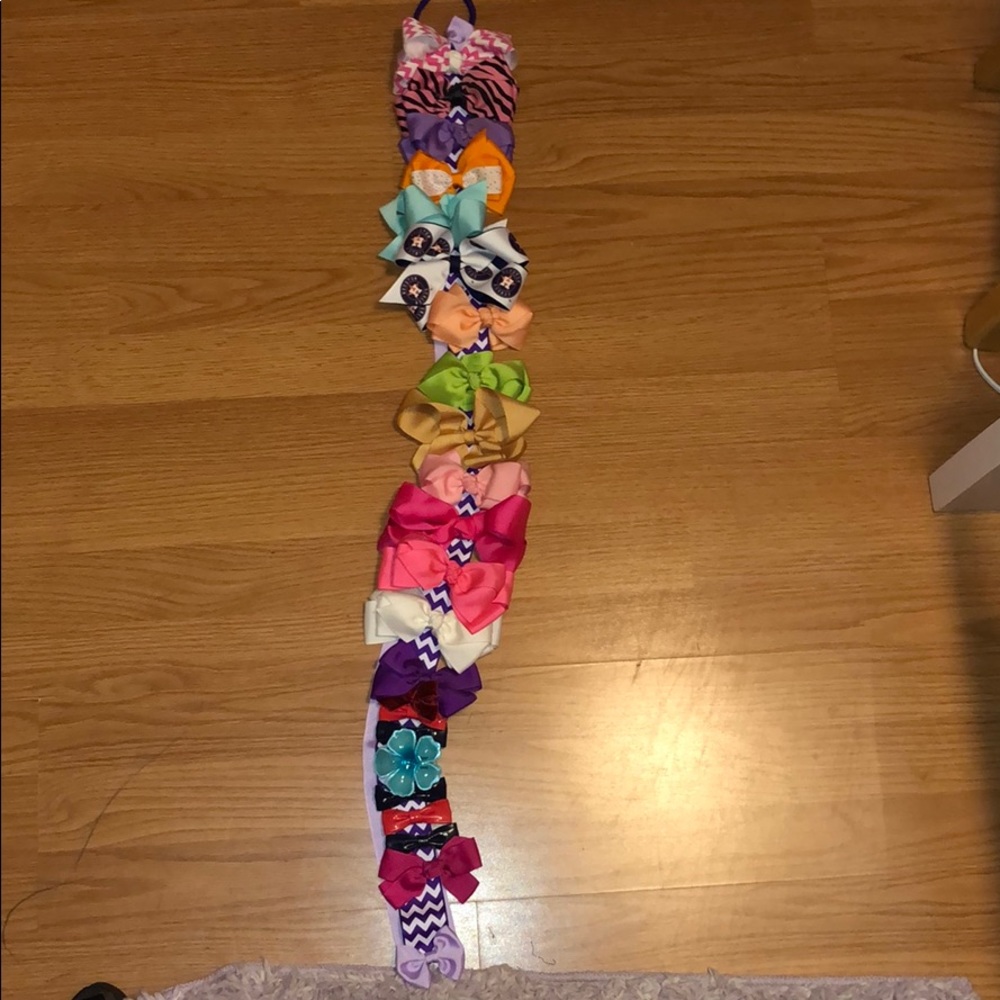 Bows!!!! 22 BOWS!!!